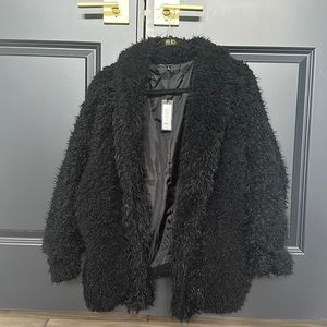 NWT Romeo & Juliet Couture Black Faux Fur Coat